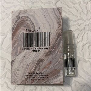 DedCool Layering Fragrance Milk